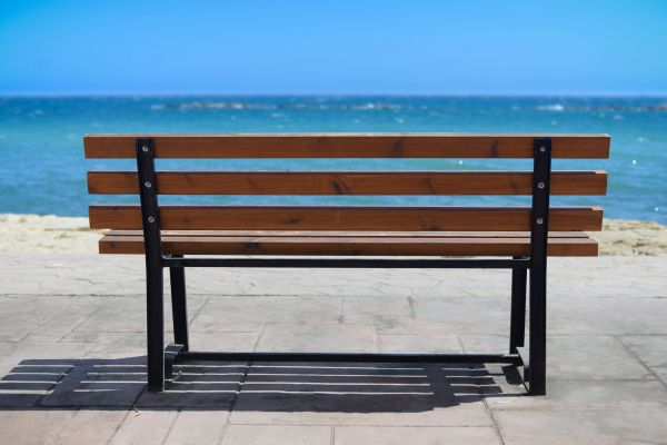 Bench Assembly in Kirkland