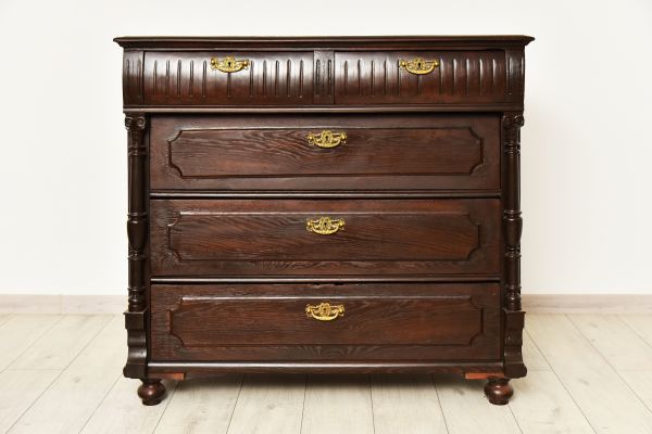 Dresser Assembly in Kirkland